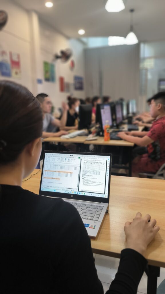 Kế Toán Doanh Nghiệp Và Khai Báo Thuế