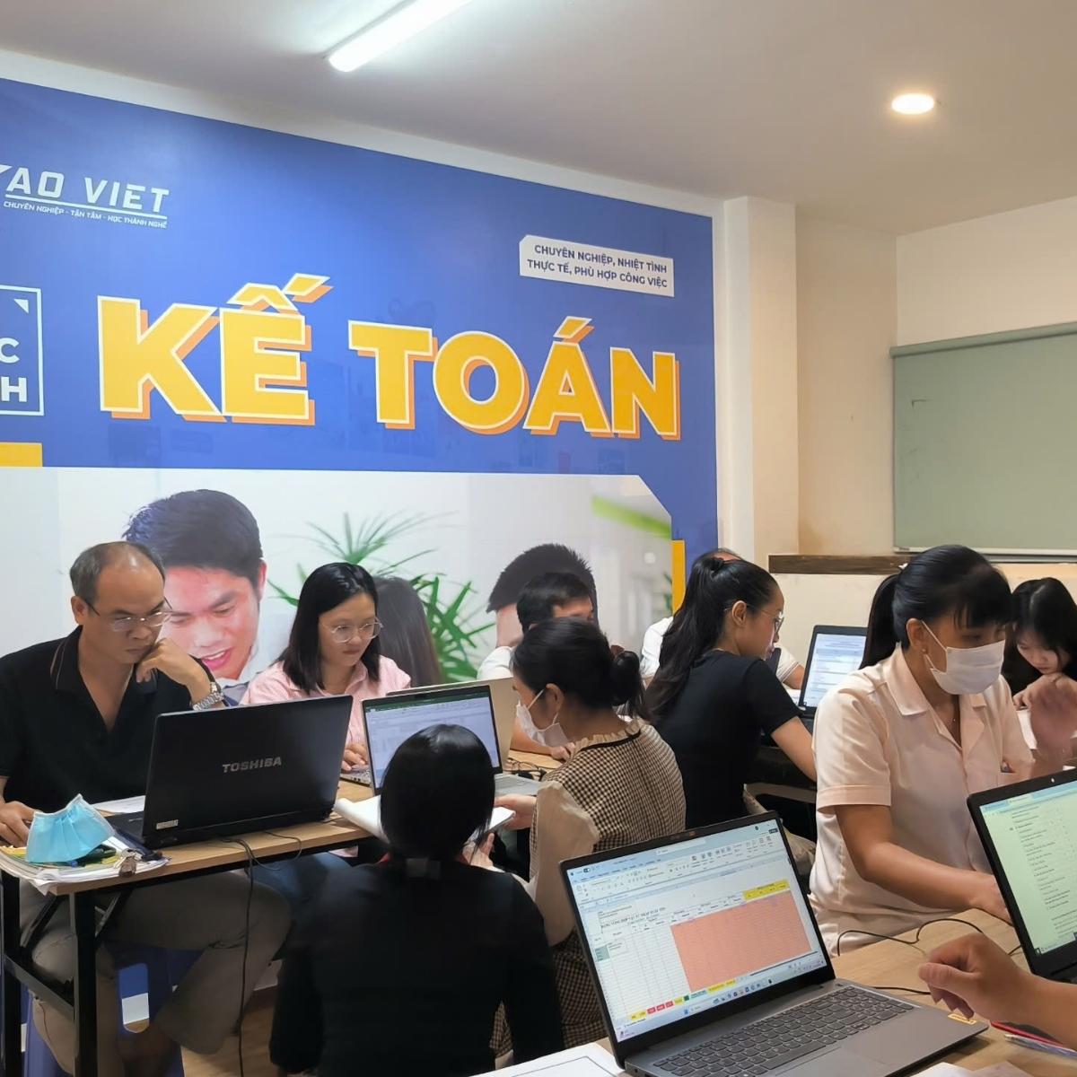 Cách Học Kế Toán Thuế Hiệu Quả Từ A Z