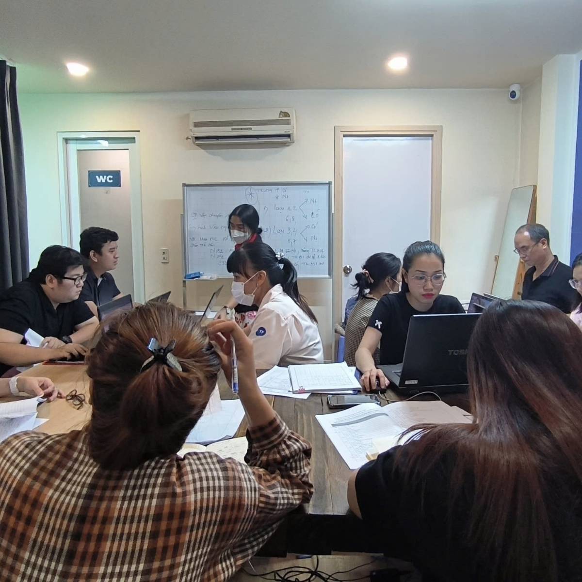 Học Kế Toán Thuế Cho Người Mới Bắt Đầu