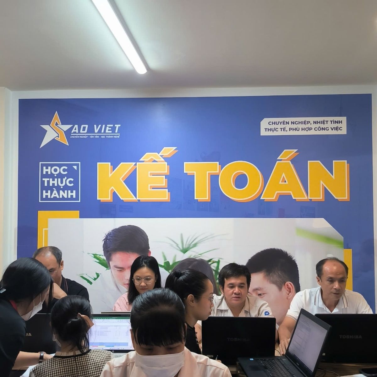 Làm Chủ Kế Toán Thuế